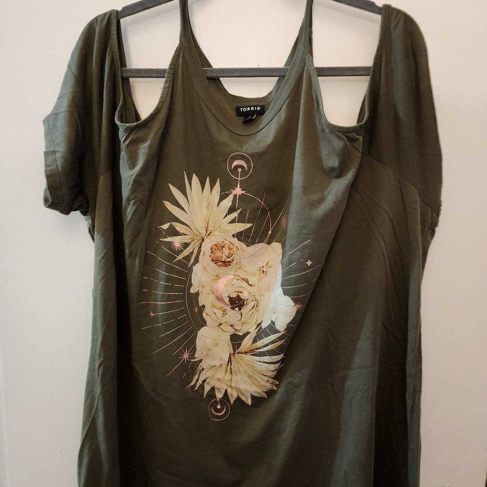 Torrid Cold Shoulder T shirt